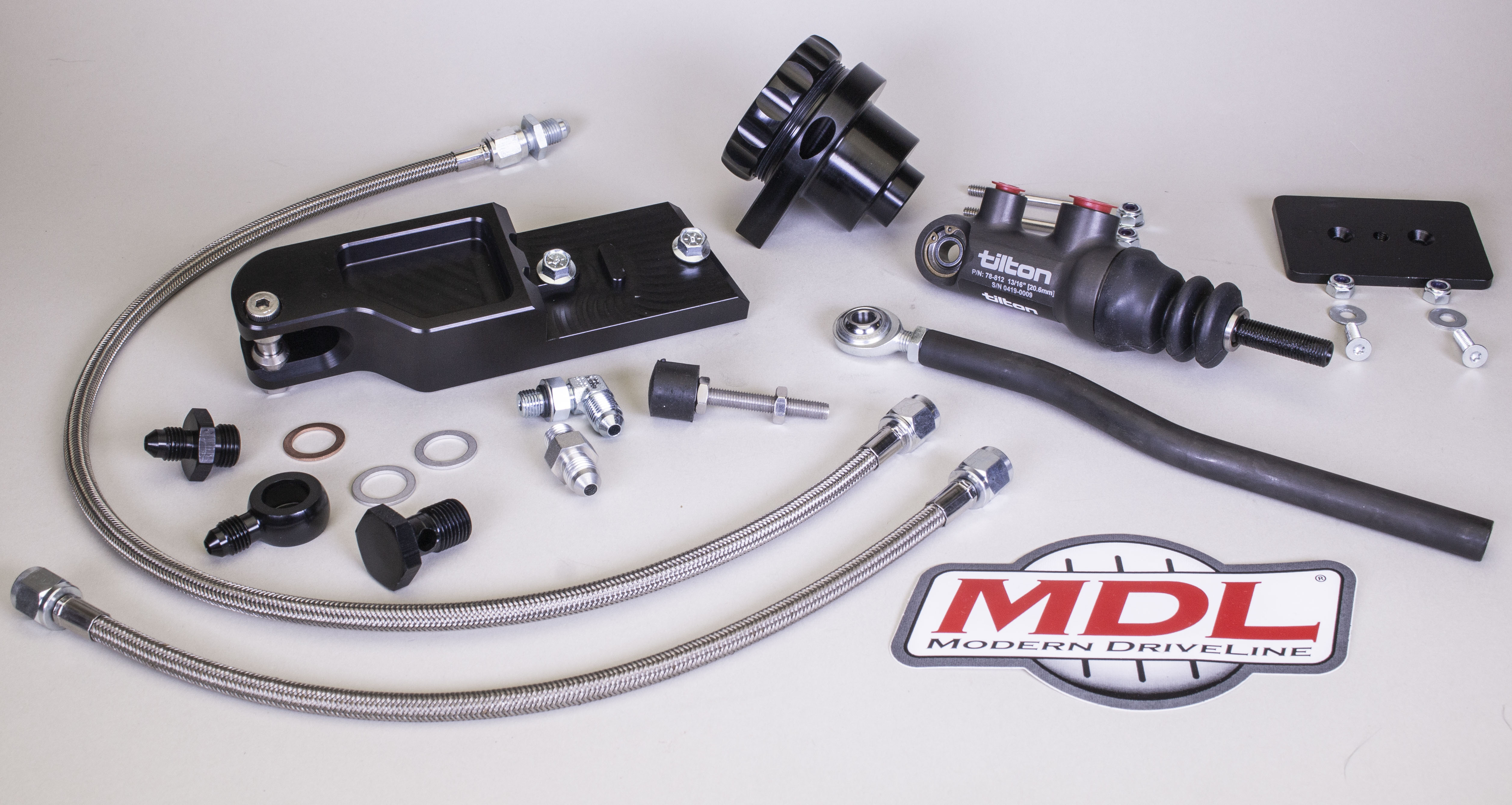 '6879 C3 Corvette Hydraulic Clutch Master Kit/ Frame Mounted Modern