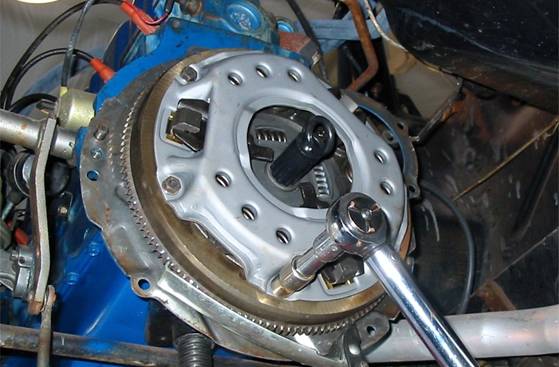 HOW TO: Match up Bell Housing/Starter & Clutch for Ford In-line 6