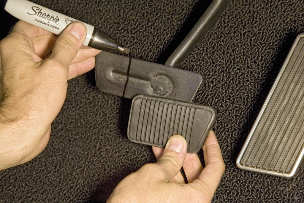 HOW TO Trim Brake Pedal Plate for Auto to Manual Pedal Configuration