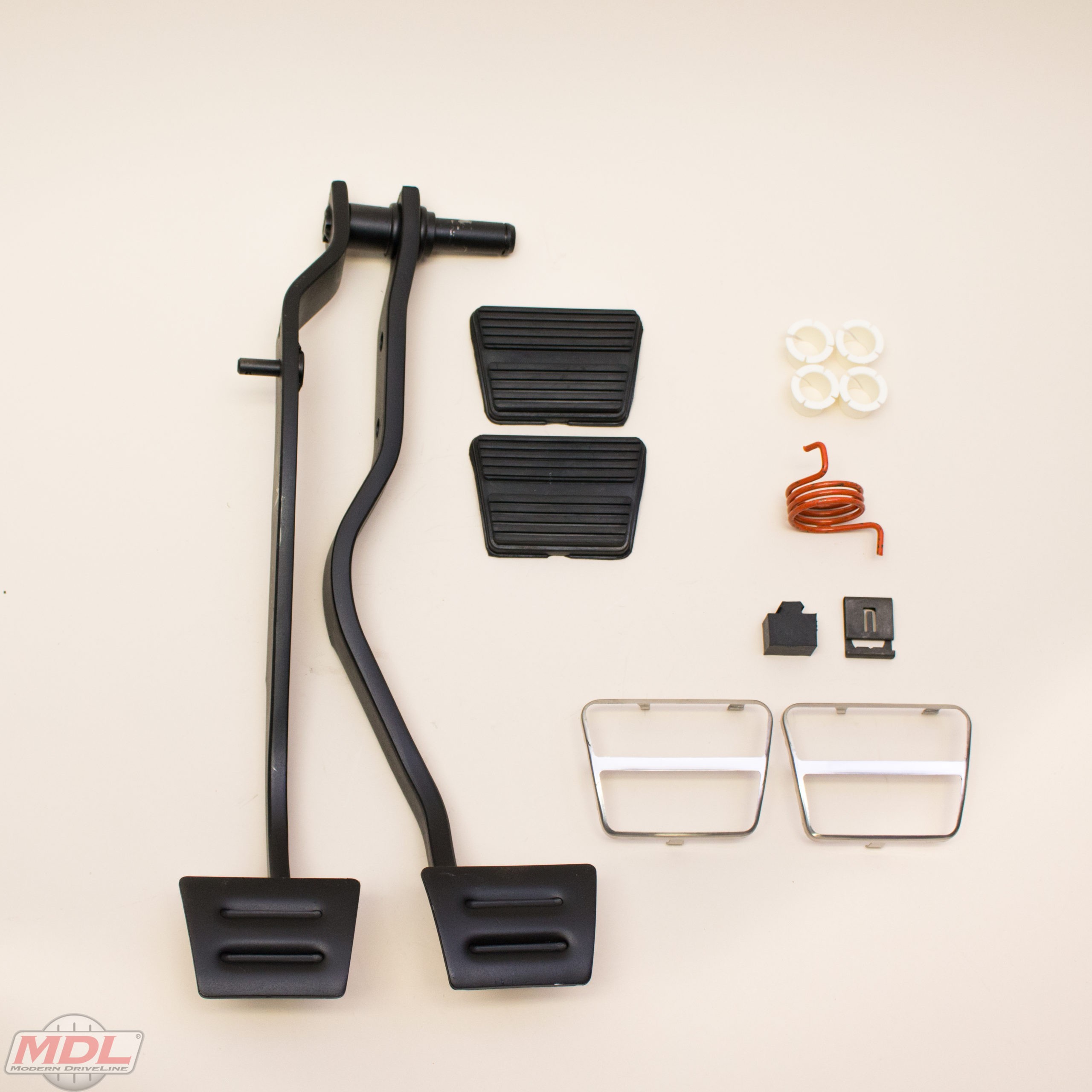 6882 CorvetteClutch/brake pedal kit w/pads Modern Driveline