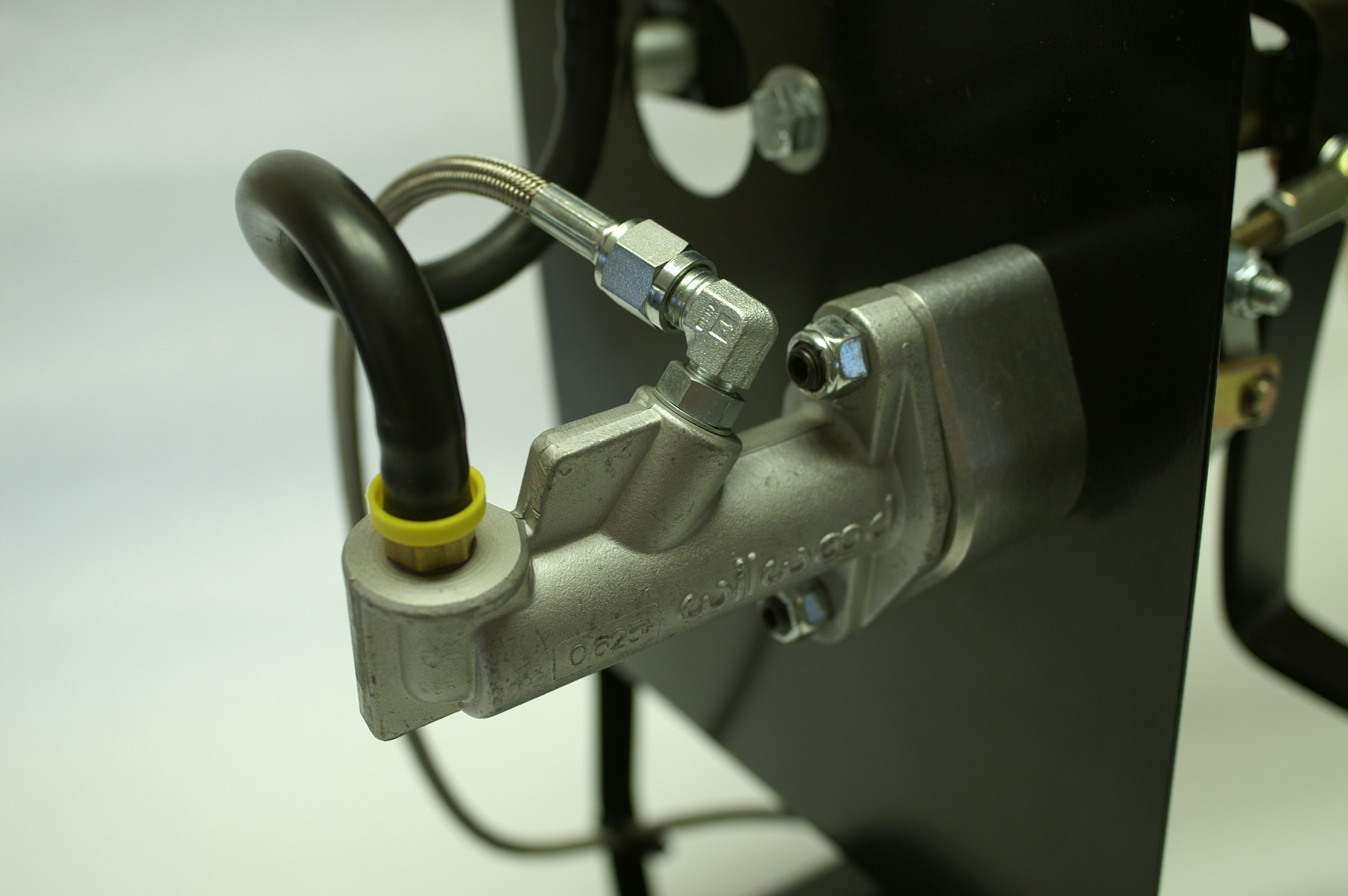 Here’s How… To Get A light Clutch Pedal with MDL's LFSeries Hydraulic